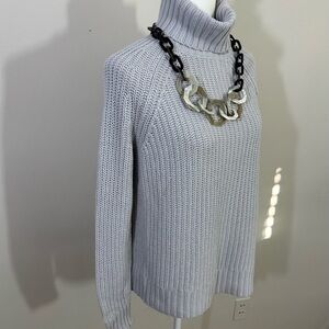 Old Navy Sz sm turtleneck sweater soft gray generous sizing   Nice for layering